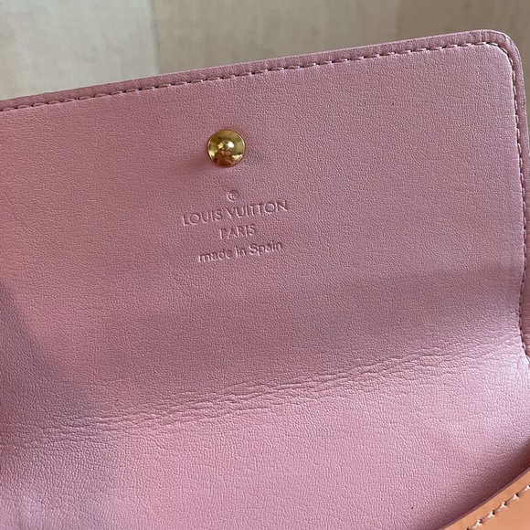 Louis Vuitton Monogram Vernis Mott Pouch - Picture 7 of 15